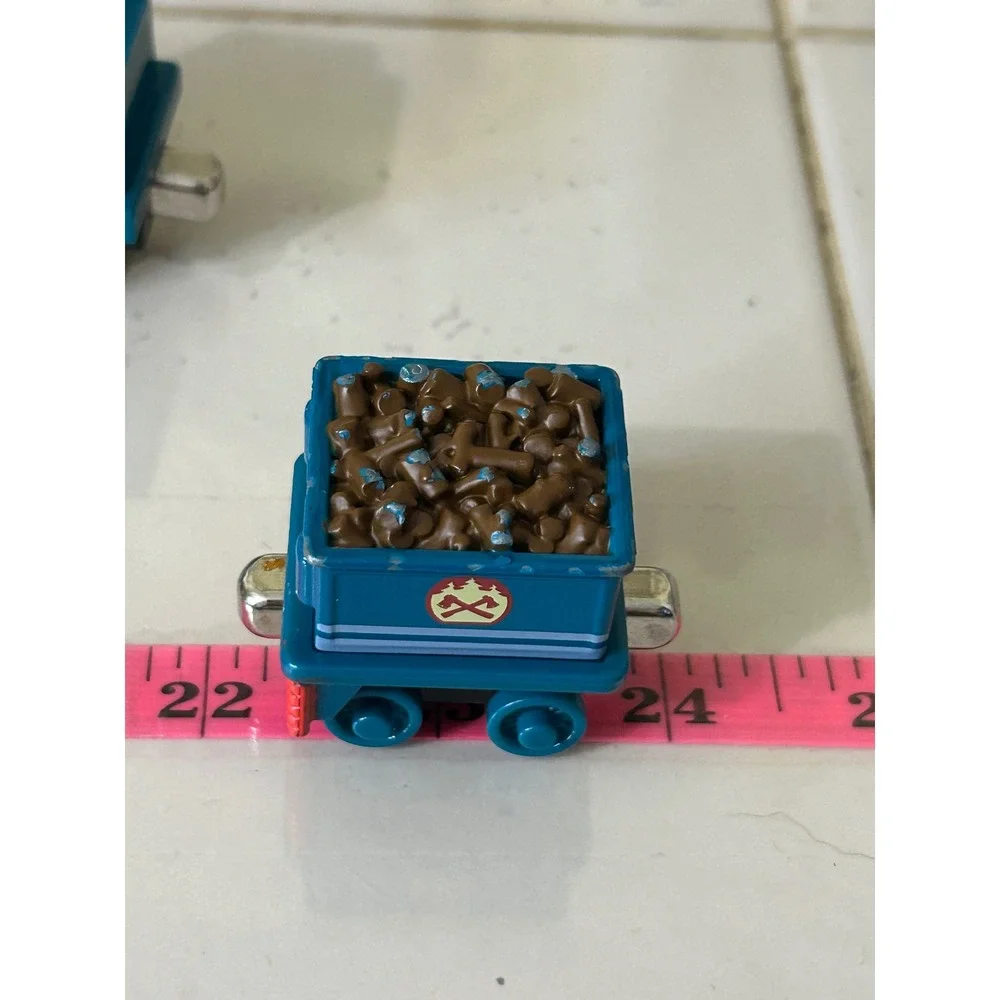 Thomas & Friends Take Along Mighty Mac Diecast Train Engine and Tender Set Blue